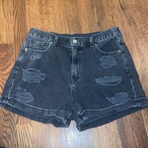 Women’s ripped jean shorts